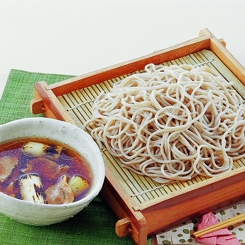 長野県　信州　信濃町産　玄ソバ　令和元年産　20キロ 信濃の香り そば焼酎 720ml「化粧箱入」｜信州のおみやげ 信州むら