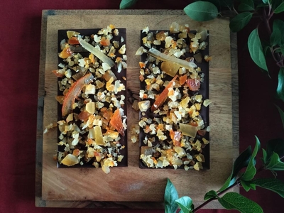 【限定セット】大三島柑橘ピールチョコレート（黒） ＆ 赤ワインセット