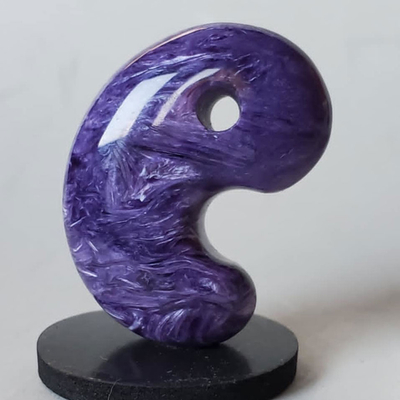 260110-07 希少チャロアイト勾玉