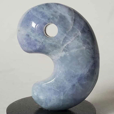 20251115-06 レムリアブルー翡翠勾玉