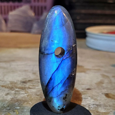 260305-08ラブラドライト 縄文大珠