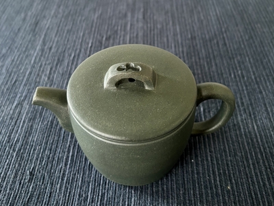 葉模様付き陶器茶碗 楊琴作 豆清砂 茶器 商品説明必読 楊さん