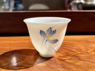 茶杯　D002