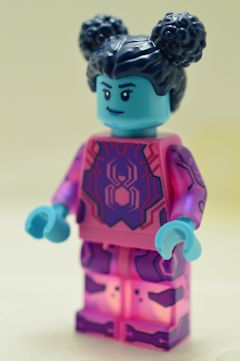 F8064 Margo Kess(アクセサリ、台座付属しません)