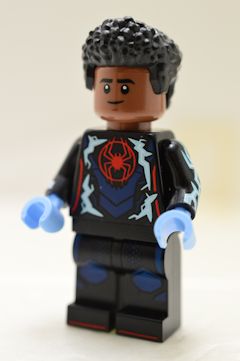 F8056 Miles Morales(アクセサリ、台座付属しません)