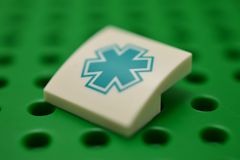 %15068 カーブスロープ[白]2x2(ＥＭＴスター)