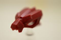 %5983 ドラゴン型ヘルメット[エンジ]