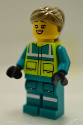 F8179 救急隊員(女性、#60505)