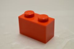 %3004 ブロック[赤オレンジ]1x2