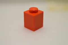 %3005 ブロック[赤オレンジ]1x1