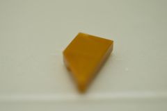 %5092 タイル[パール金]1x2(右)