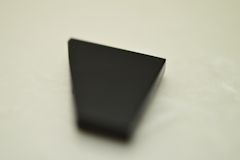 %7829 タイル[黒]2x2(右)