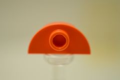 %1745 プレート[オレンジ]1x2(1/2円、ポッチ1個)