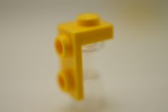 %79389 ブラケット[黄色]1x1‐1x2