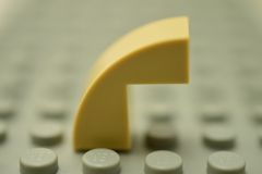 %5907 カーブスロープ[タン]2x1x1.66