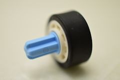 %6683 車輪[白]11mmx8mm(タイヤ、軸付き)