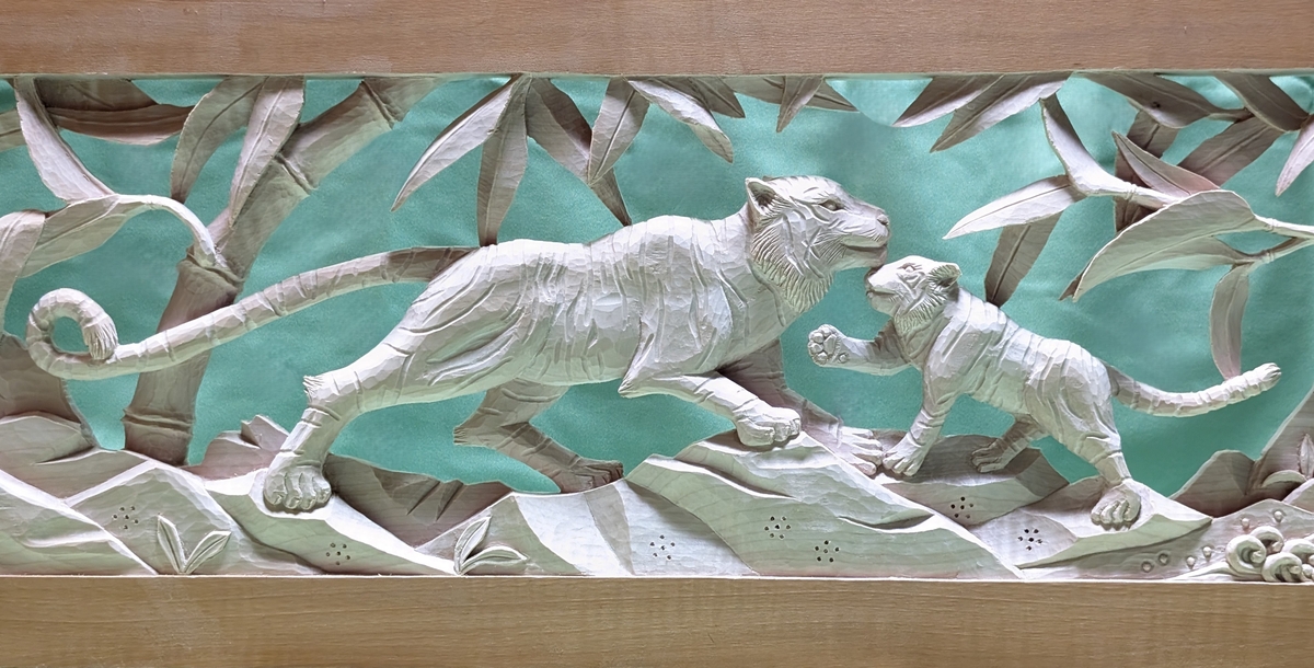 欄間風壁掛け「願い」（虎の親子と竹）阪神タイガース優勝 高級手彫り