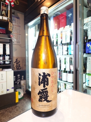 浦霞　特別純米　ひやおろし　1.8L