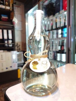 日高見　純米大吟醸　弥助　瓢箪ボトル　720ml