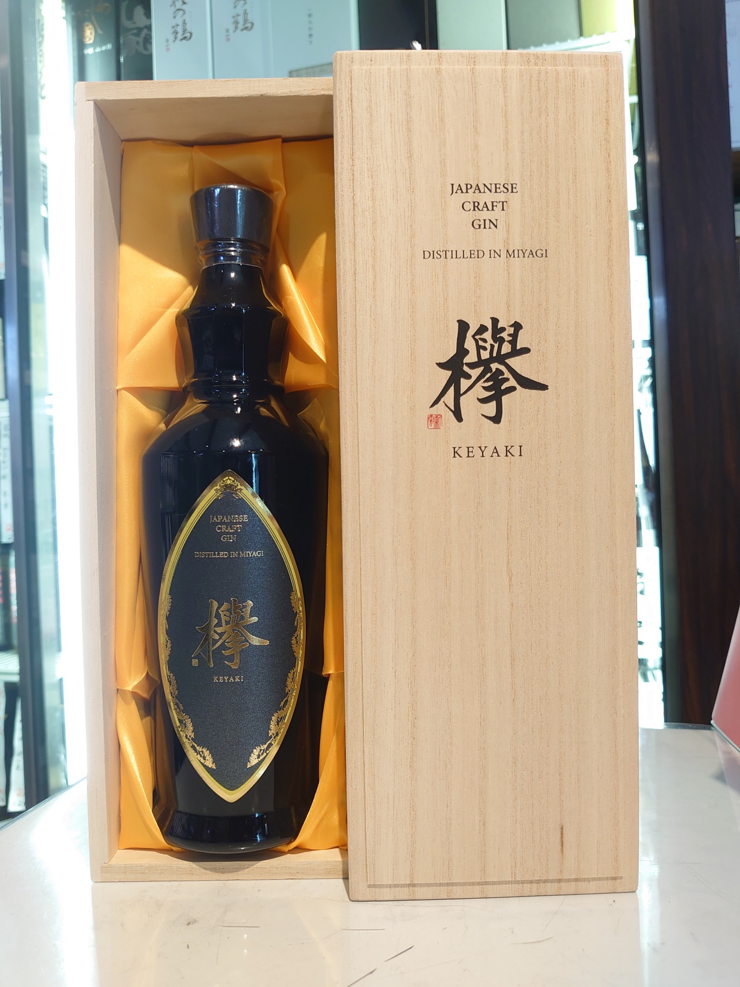 クラフトジン 欅（化粧箱入） 700ml | 仙臺亀岡 阿部酒店