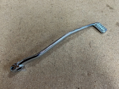 USED-332  12677005 REAR BRAKE PEDAL LOOP用