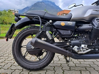 Scarichi_Short_nero_Moto_Guzzi