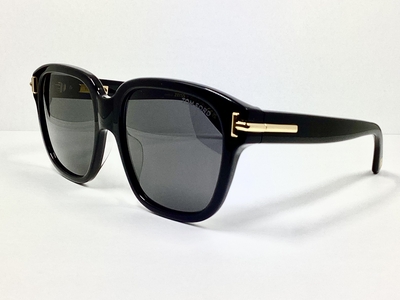 TOM FORD ICONCORECTION TF1236-F 01A 58◻︎18 140