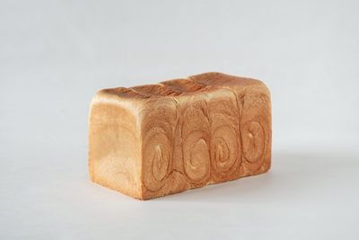 食パン １本（２斤）