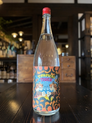 TROPICAL TIGER　芋焼酎　25度　1800ml