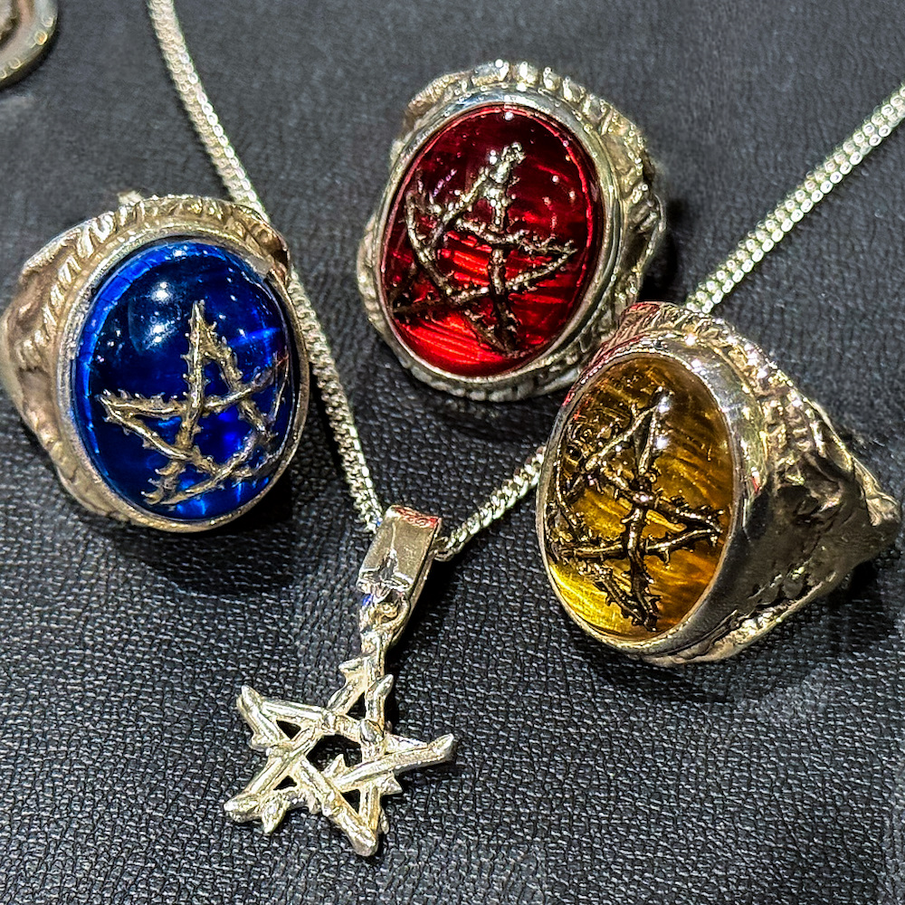 Alex Streeter(アレックスストリーター)Thorn Star Pendant(ソーンスタ