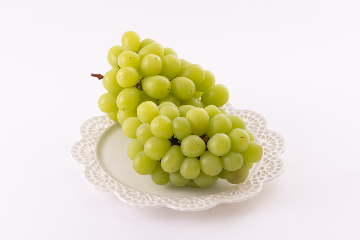 NB-2 皮ごとシャインマスカット 約2kg | 王将果樹園