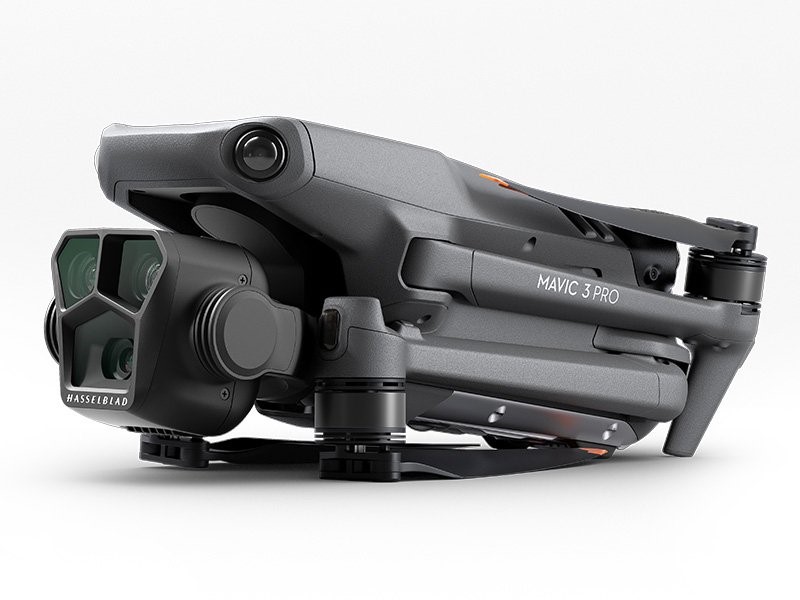 DJI Mavic 3 pro fly moreコンボ DJI Mavic 3 Pro Fly More コンボ (DJI RC) | みやざきドローンショップ