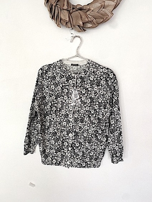 R&D.M.Co-  no.8306  WILD BERRY CARDIGAN  black
