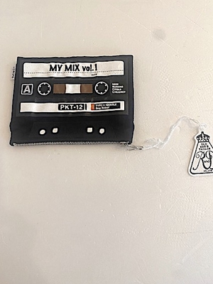 R&D.M.Co-  no.8357  CASSTTE TAPE POUCH