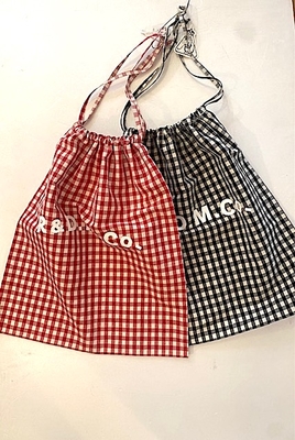 R&D.M.Co-  no.7619  GINGHAM CHECK DRAWSTRING BAG(L)  BLACK  ,  RED