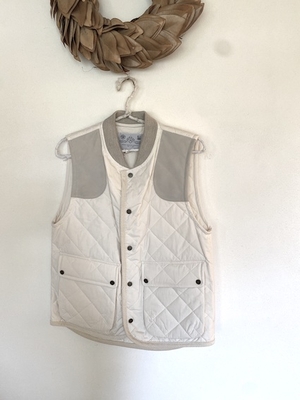 R&D.M.Co-  no.7075  QUILTING   VEST  ivory  S size