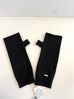R&D.M.Co-  no.7814  圧縮KNIT ARM WARMERS  BLACK