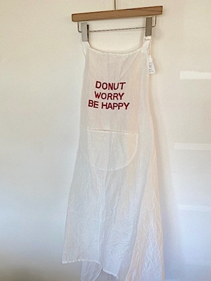 R&D.M.Co-  no.7710  『DONUT WORRY BE HAPPY』  EMBROIDERY   APRON   white+RED