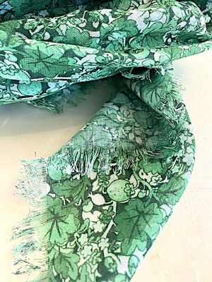 R&D.M.Co-  no.8109  T.W.W.B.F GAUZE SHAWL   green  