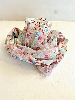 R&D.M.Co-  no.8109  T.W.W.B.F GAUZE SHAWL  pink