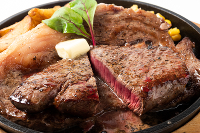 【肉の日 限定特別価格】十勝ハーブ牛　モモステーキ200g【冷凍】