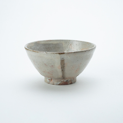 15.粉引ぐい呑