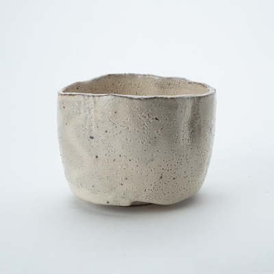 68.粉引小服茶碗