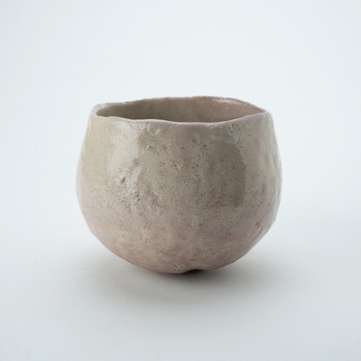 69.粉引小服茶碗