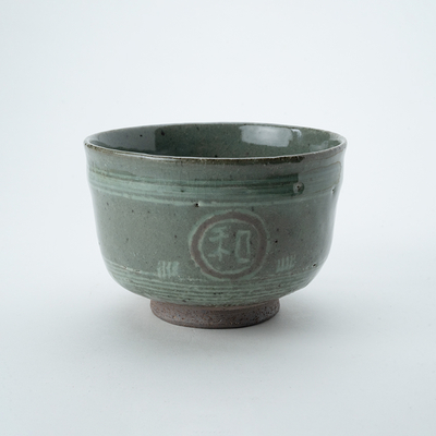 82.紛青象嵌小服茶碗