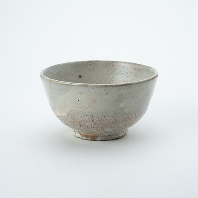 127.粉引旅茶碗