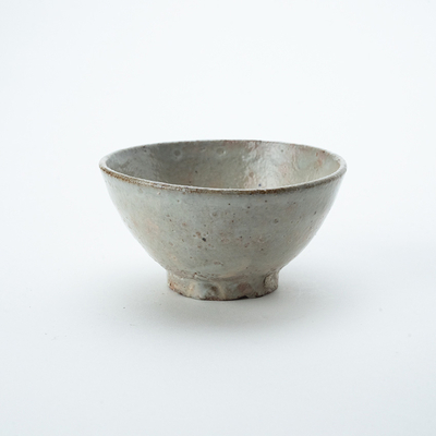 143.粉引ぐい呑