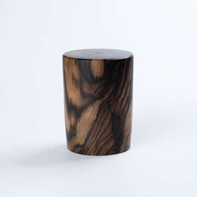 t10.茶筒　黒柿