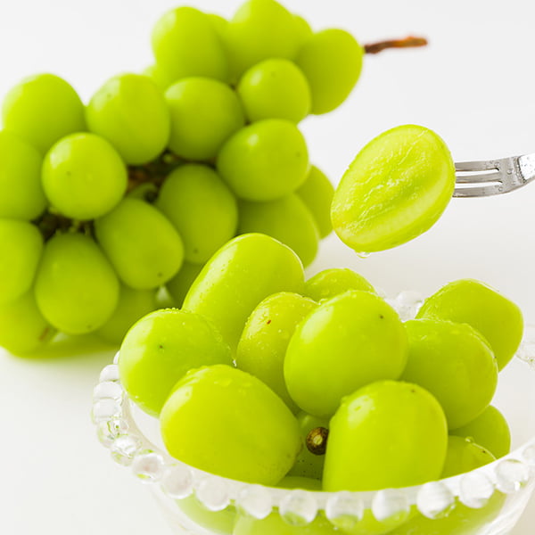 特秀シャインマスカット | 里見果樹園