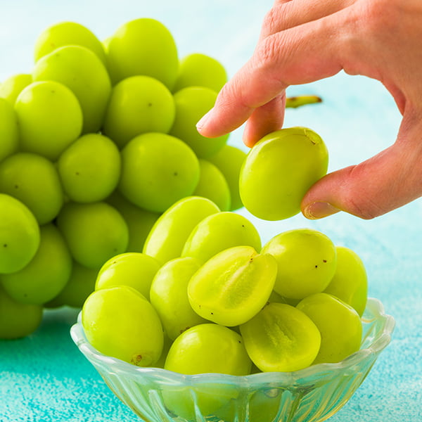 シャインマスカット一房 | 里見果樹園